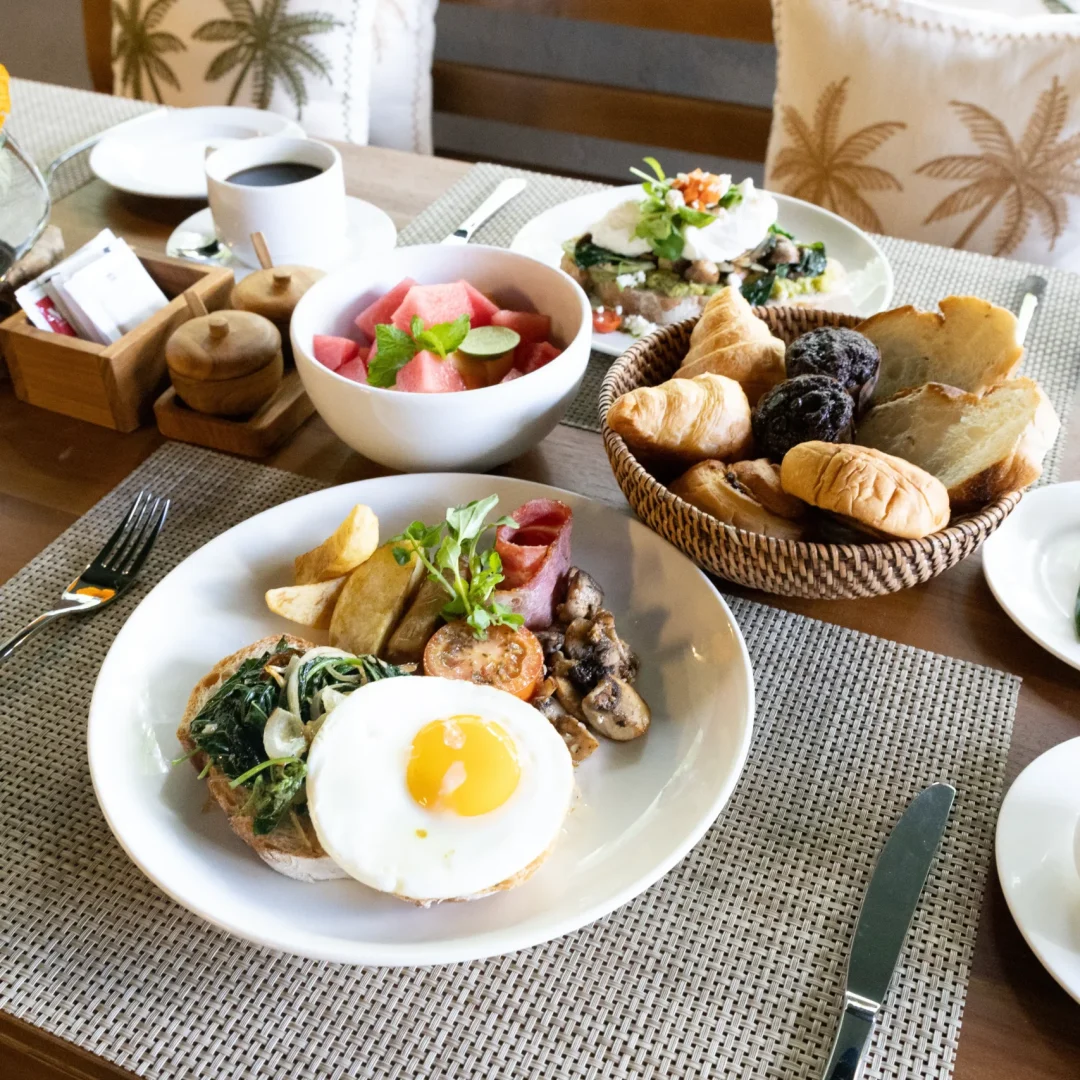 Base Restaurant Ubud 18
