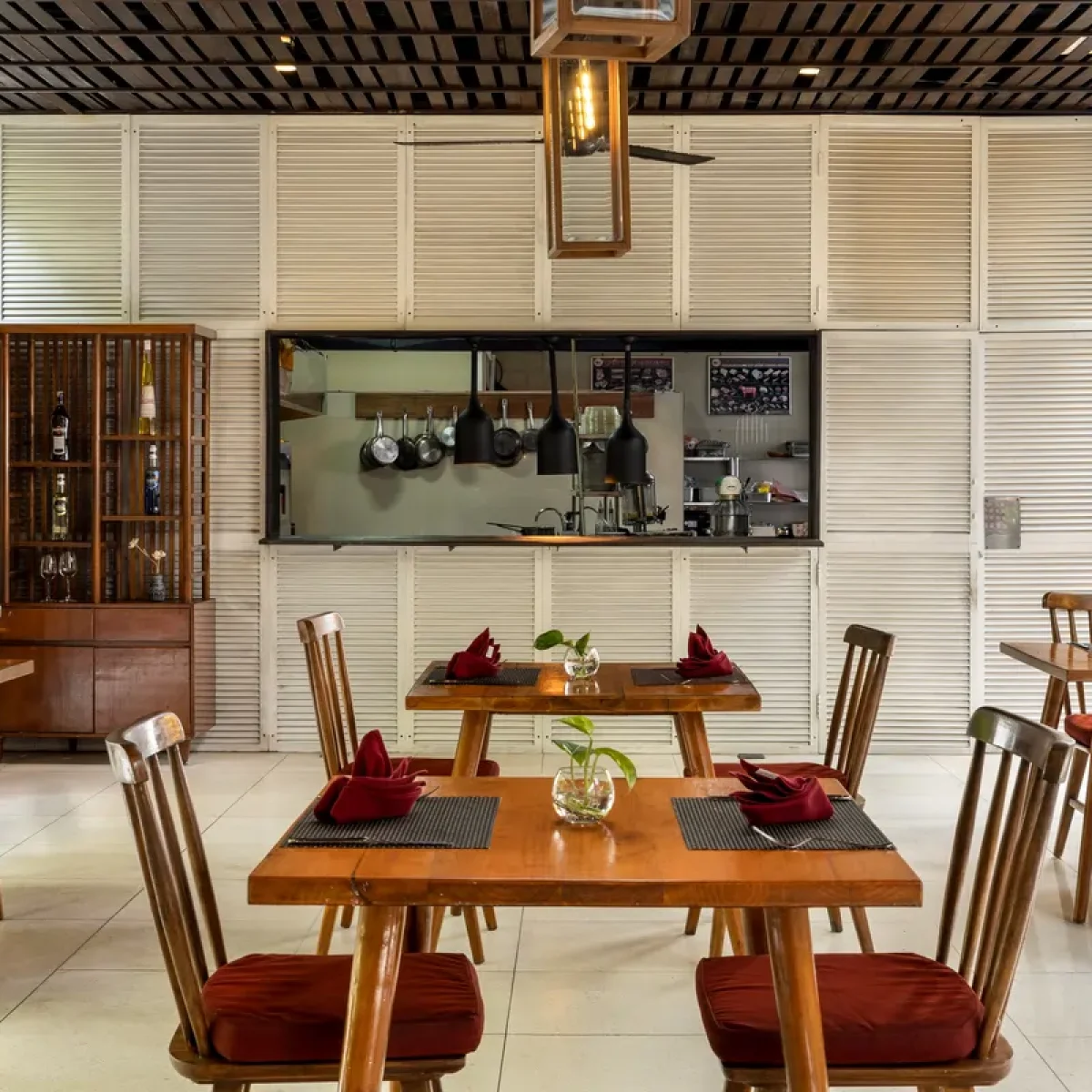 Base Restaurant - Uluwatu -_2
