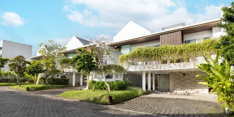 Entrance-Hideaway-Villa-Bali-Ungasan-2.webp